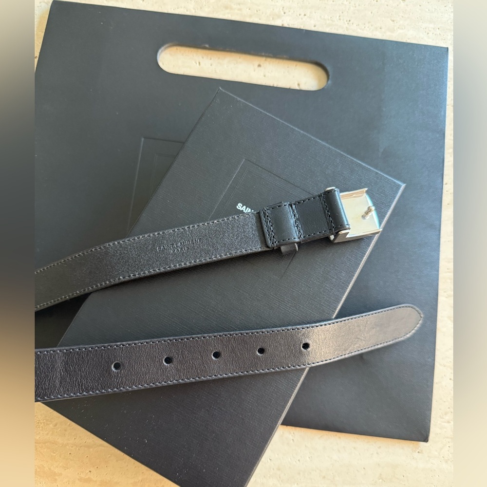 NWT Yves Saint Laurent Black Leather Belt 80cm - Picture 5 of 16